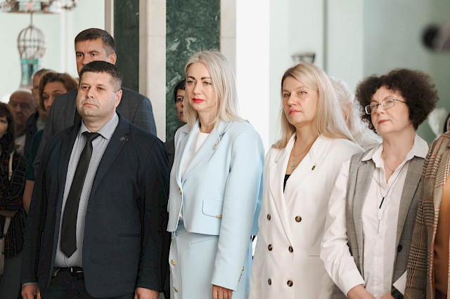Opening of the exhibition: BelSU in art and history — photo 9