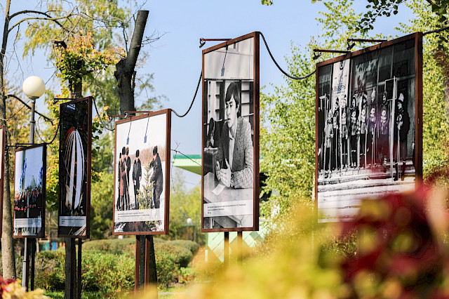 Открытие городского фотопроекта «БелГУ: 150 лет в лицах и архитектуре» — снимок 32