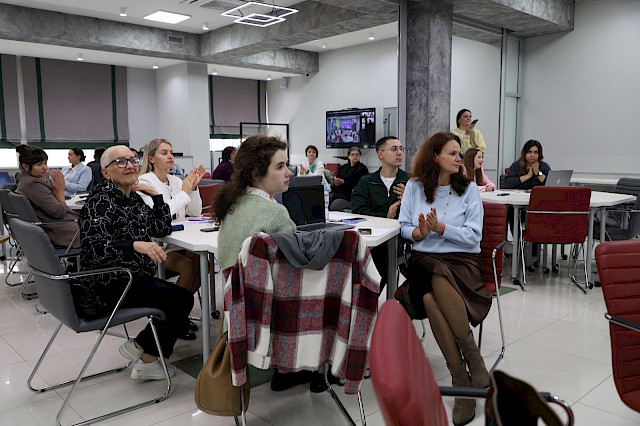 Meetup: A synthesis of paradigms for the science of the future — photo 2