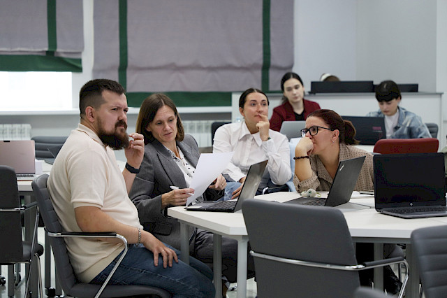 Meetup: A synthesis of paradigms for the science of the future — photo 35