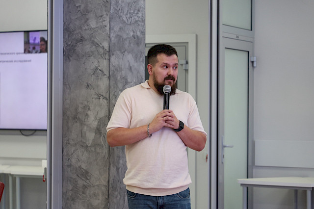 Meetup: A synthesis of paradigms for the science of the future — photo 37