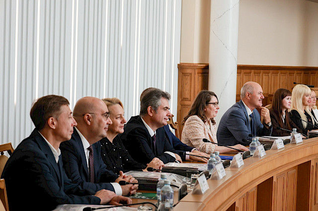 Заседание Совета ректоров вузов Белгородской области «НИУ „БелГУ“: соединение времён, со-бытие, созидание» — снимок 20
