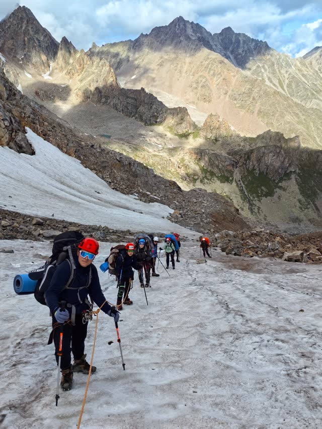 Around Mount Elbrus — photo 6